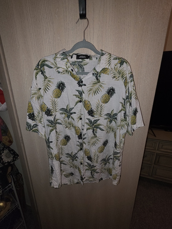 Jogal Other - White Tropical Pineapple Short-Sleeve Shirt